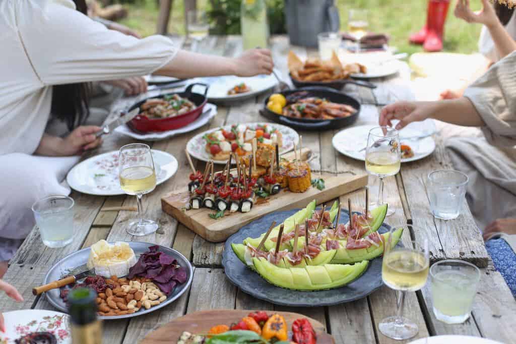 picknicken hapjes tafel